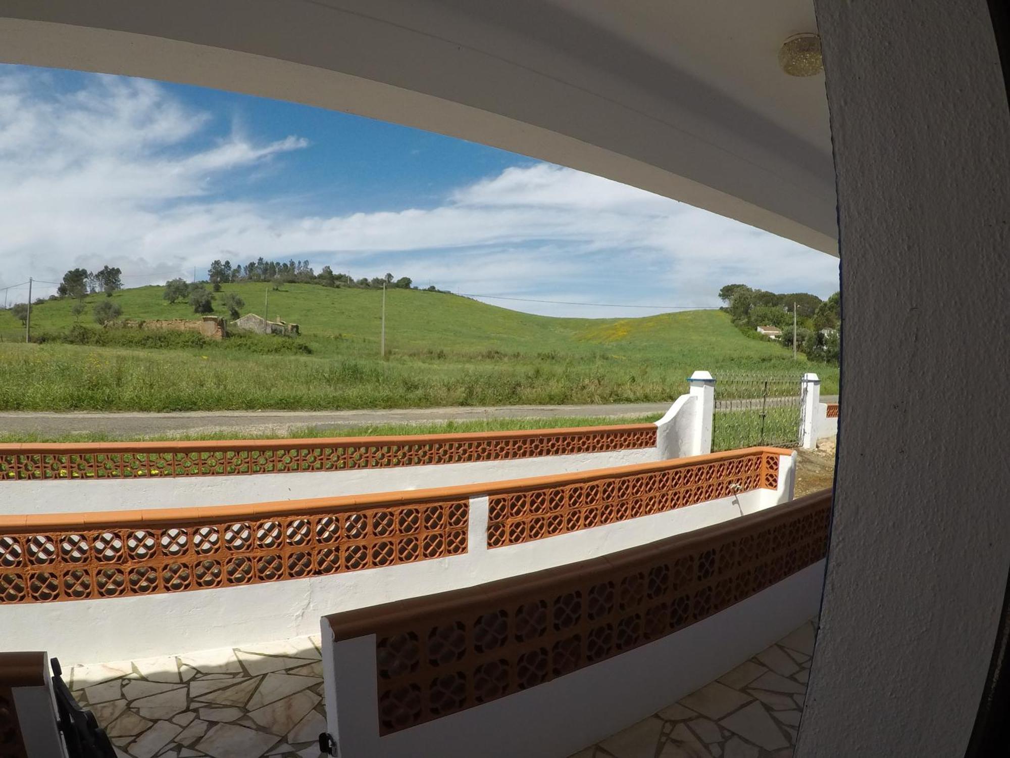 Casa Do Henrique Holiday home *